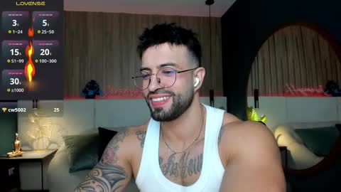 Snapshot of jeremy_harden chatting on February 26, 1:37 am Jeremy online show from February 26, 1:37 am