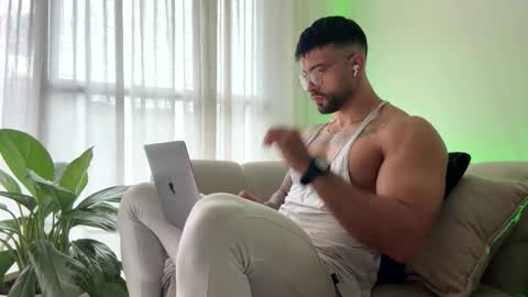 Jeremy online show from June 7, 12:42 pm