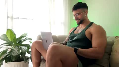 Jeremy online show from June 9, 10:43 pm