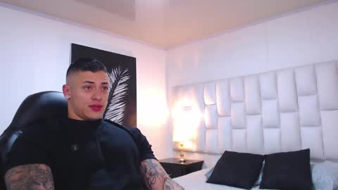 Jeremy lane online show from April 21, 11:18 pm