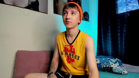 jero independent model online show from December 18, 4:28 pm