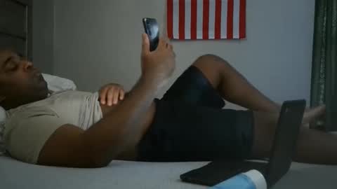 Snapshot of jeremy_sykes chatting on April 9, 10:26 pm Jeremy Sykes online show from April 9, 10:26 pm