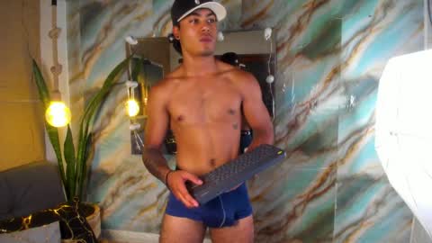 Jeremy online show from May 6, 9:53 pm