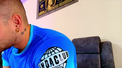 Jeremy Lowe online show from February 18, 5:42 pm