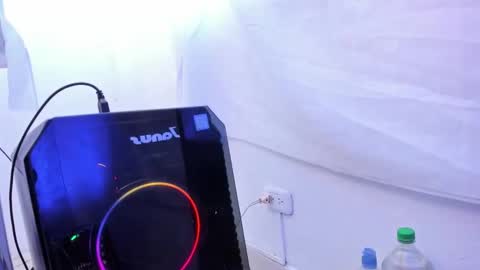 Jeremy online show from October 24, 3:03 am