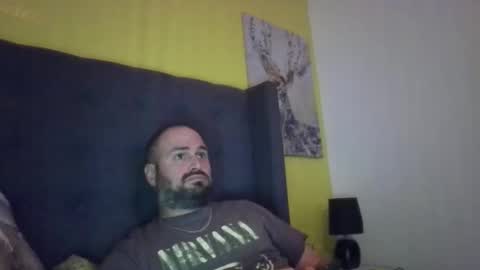 Snapshot of jerere2 chatting on December 2, 2:50 am jerere2 online show from December 2, 2:50 am