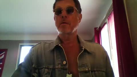 jerflor online show from February 27, 3:34 pm