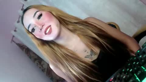 jerkaholic_aneca online show from December 22, 3:33 am