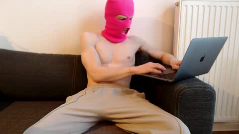Snapshot of jerkoffboy99 chatting on March 25, 4:46 pm jerkoffboy99 online show from March 25, 4:46 pm