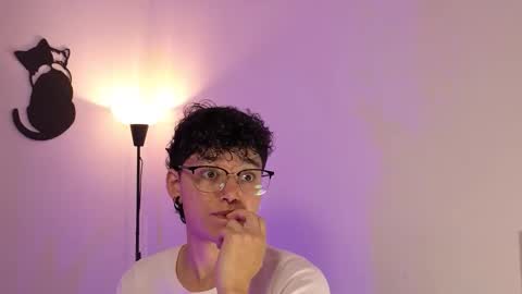 Snapshot of jeroharper chatting on February 10, 8:24 pm Jero Harper online show from February 10, 8:24 pm