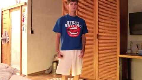 Jerry  online show from April 18, 6:01 pm