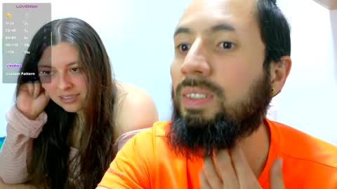 Snapshot of jerryandjessicaa chatting on April 2, 9:12 pm Jess y Jerry online show from April 2, 9:12 pm