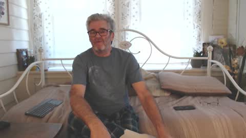 jerryfan239 online show from December 16, 8:03 pm