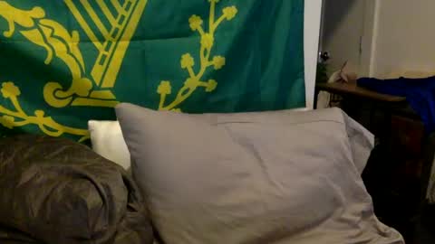 the jersey devil online show from December 22, 2:28 am