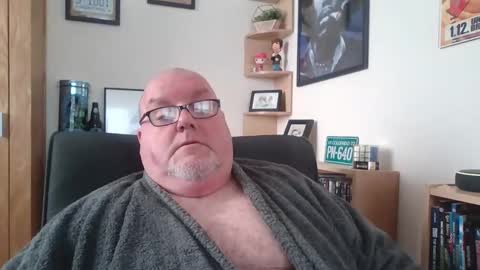 Snapshot of jerseyhammer01 chatting on November 23, 10:37 am Harry online show from November 23, 10:37 am