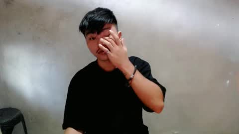 Snapshot of jerwinpenas00 chatting on June 8, 7:53 am jerwinpenas00 online show from June 8, 7:53 am