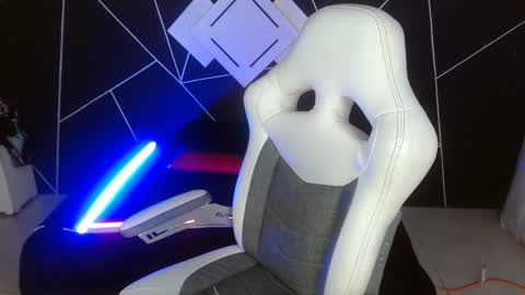 sofi online show from December 3, 9:11 am