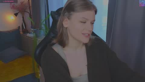  JessieVibes online show from April 24, 2:52 pm