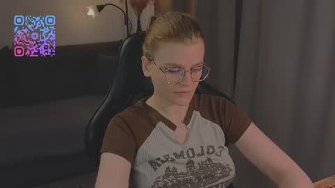  JessieVibes online show from July 26, 1:29 pm