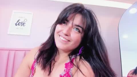 Snapshot of jess_hot18_ chatting on November 8, 3:50 am Jess online show from November 8, 3:50 am