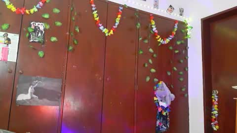 Jessica online show from February 4, 3:51 pm