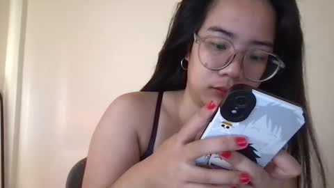 Snapshot of jessalicious_143 chatting on October 16, 12:44 am Jessa online show from October 16, 12:44 am