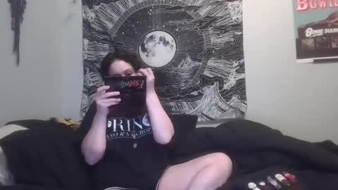 Snapshot of jessandpup chatting on September 15, 11:16 pm Jess and Pup online show from September 15, 11:16 pm