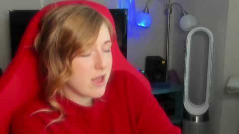 Snapshot of jessebangs chatting on February 5, 11:17 pm Jesse online show from February 5, 11:17 pm