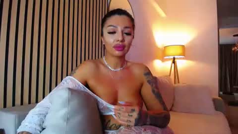 jesse online show from February 5, 12:15 am