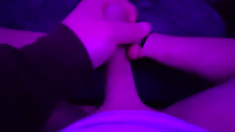 Snapshot of jesseboyy chatting on February 11, 4:11 am jesseboyy online show from February 11, 4:11 am