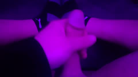 Snapshot of jesseboyy chatting on March 1, 5:20 am jesseboyy online show from March 1, 5:20 am