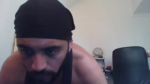 Snapshot of jessepickman chatting on December 3, 6:06 pm Angel Demon online show from December 3, 6:06 pm