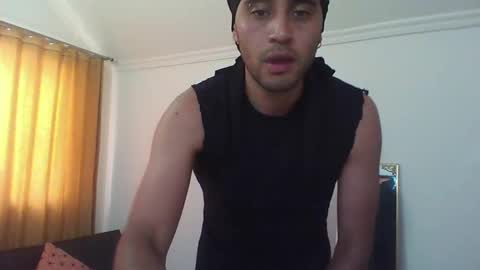 Snapshot of jessepickman chatting on December 12, 8:32 pm Angel Demon online show from December 12, 8:32 pm