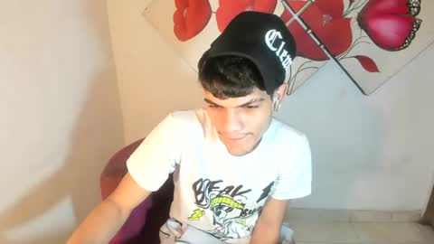 jesshot_bigcock online show from July 28, 2:51 am