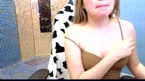 jessi_blonde online show from March 10, 3:20 pm