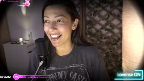 Snapshot of jessi_dreams chatting on June 4, 3:12 am Jessica Gomez online show from June 4, 3:12 am