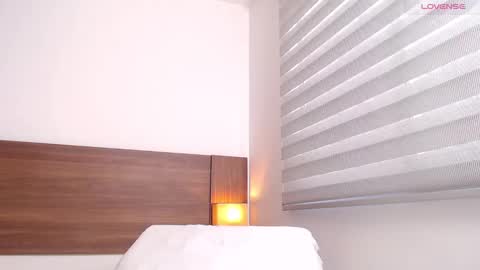 Snapshot of jessi_ocean chatting on February 1, 10:02 pm I AM JESSI online show from February 1, 10:02 pm