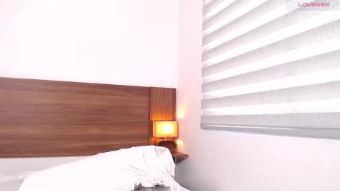 Snapshot of jessi_ocean chatting on February 28, 7:03 pm I AM JESSI online show from February 28, 7:03 pm