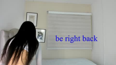 Snapshot of jessi_powel chatting on January 10, 6:38 pm Jess online show from January 10, 6:38 pm
