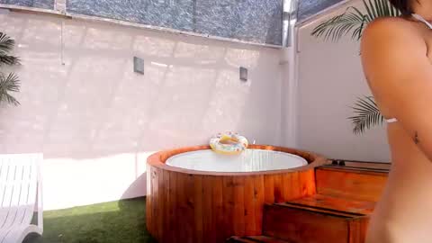 Jess online show from March 14, 1:38 pm