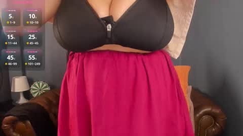 Jessica online show from November 19, 1:11 pm