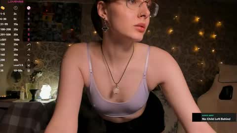 Mila online show from June 7, 12:26 am