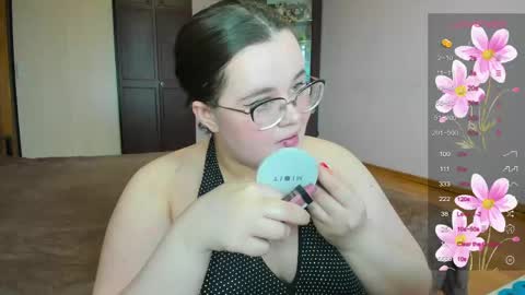 Natalia online show from April 22, 7:11 am