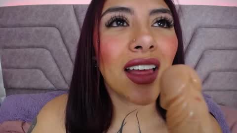 Jessica Kraft online show from April 23, 2:24 am