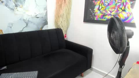 Snapshot of jessica_latina777 chatting on December 18, 8:15 pm JESSICA online show from December 18, 8:15 pm