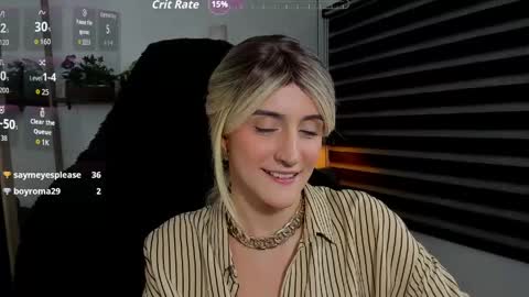 Snapshot of jessica_lisbon chatting on May 13, 10:17 pm Jessica online show from May 13, 10:17 pm