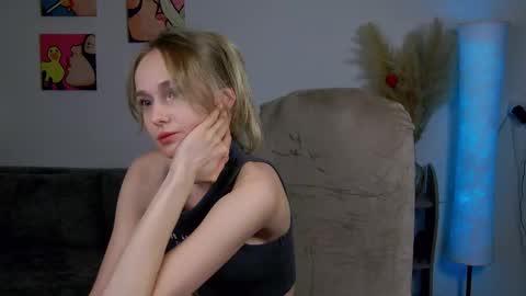 Snapshot of jessica_rays chatting on October 2, 12:28 am Jessica online show from October 2, 12:28 am