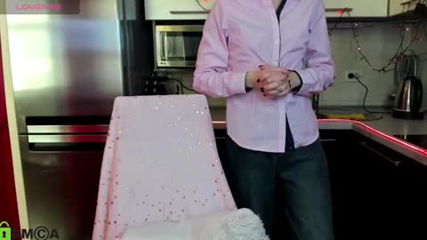 jessicaforris online show from March 10, 7:32 am