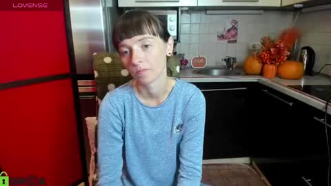 jessicaforris online show from September 24, 7:23 am