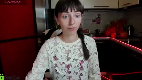 jessicaforris online show from November 15, 8:00 am